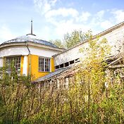 Неподалеку от основного здания усадьбы обнаружили