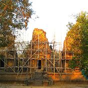 Прасат Батчум (Prasat Batchum) предстал в не очень