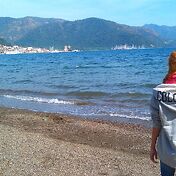 Кофты с надписью "Marmaris" на рынке Бангкока не б
