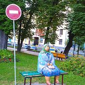 Бабуля классическая. Памятник.
