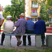 Старая гвардия в засаде ))
