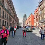 Если честно, нам центр Мехико не сильно приглянулс
