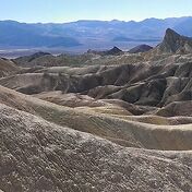 Едем дальше. Следующая остановка - Zabriskie Point