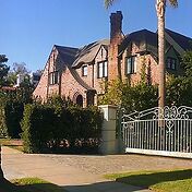 Ну и напоследок - Беверли-Хиллз (Beverly Hills). Д