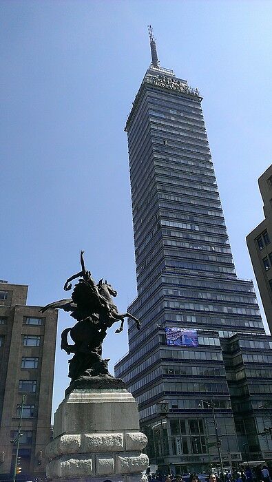 Мехиканский небоскреб - Torre Latinoamericana. На