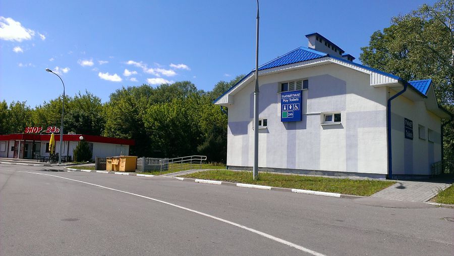 Итак, граница. Въезжаем в Польшу через Брест. На с