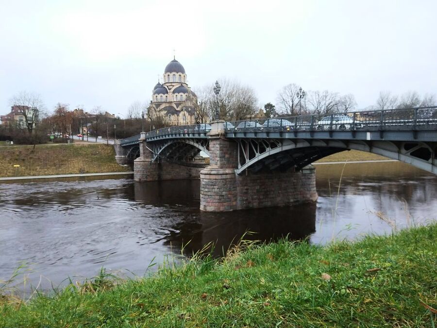 Знакомство с городом началось со Знаменской церкви