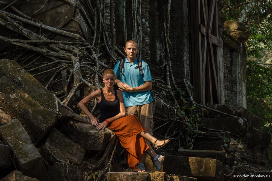 Шеболдасик и Андрюсикс в Бенг Мелиа, Ангкор, Камбоджа. Шеболдасик и Андрюсикс в Бенг Мелиа, Ангкор, Камбоджа.