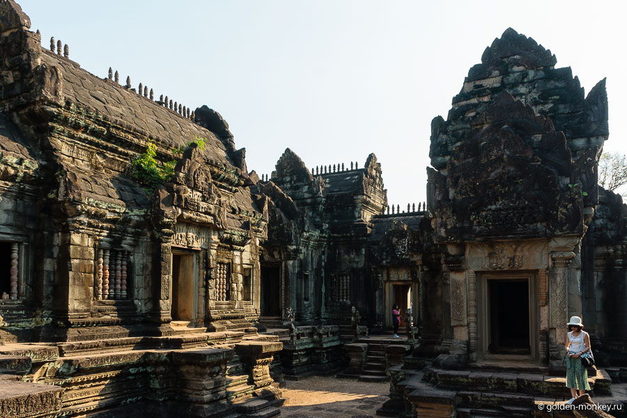 Построен храм был в честь еще одного древнеиндийского бога – Вишну (что же, Шива был, Вишну был, остается еще найти храм в честь Брахмы и божественная триада индуистского пантеона будет в полном составе). Построен храм был в честь еще одного древнеиндийского бога – Вишну (что же, Шива был, Вишну был, остается еще найти храм в честь Брахмы и божественная триада индуистского пантеона будет в полном составе).