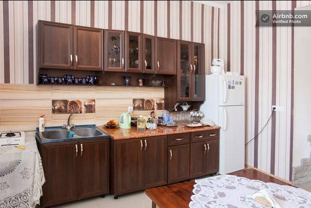 Можно пользоваться всем, что под руку попадется ))