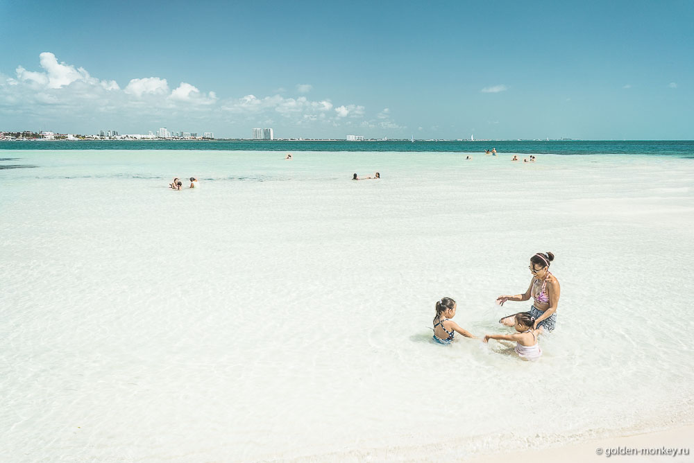 Канкун, пляж Линда за каналом Ничупте Канкун, пляж Линда за каналом Ничупте