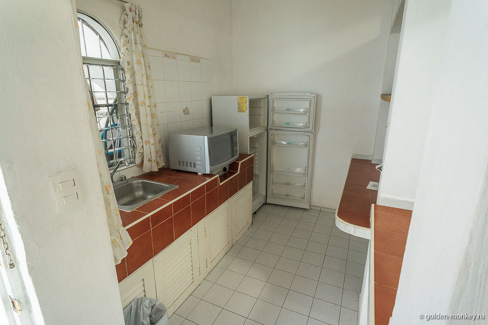 Канкун, Hotel Le Monde, кухня в номере с 2-мя кроватями Канкун, Hotel Le Monde, кухня в номере с 2-мя кроватями