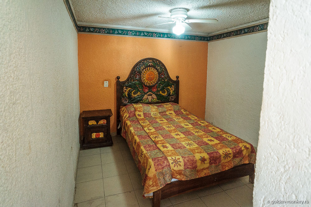 Канкун, бюджетный Hotel Mi, комната без окна Канкун, бюджетный Hotel Mi, комната без окна