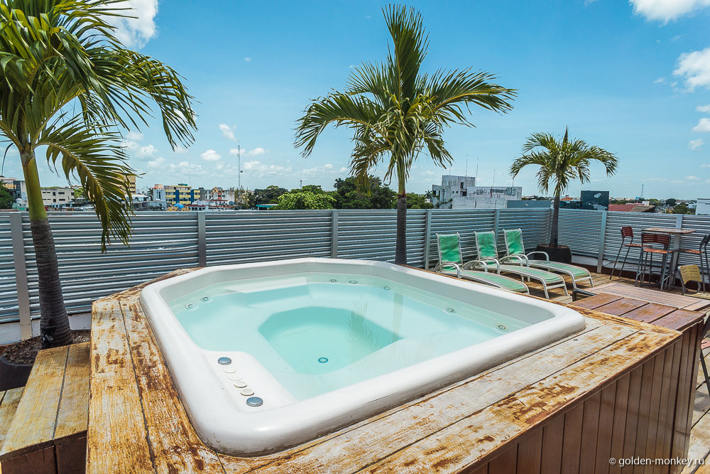 Канкун, Hostel Mundo Joven Cancun, джакузи Канкун, Hostel Mundo Joven Cancun, джакузи