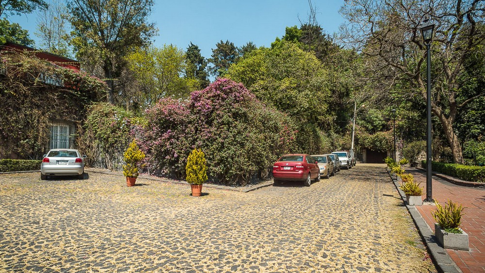 Мехико, улочки района Сан-Анхель Мехико, улочки района Сан-Анхель