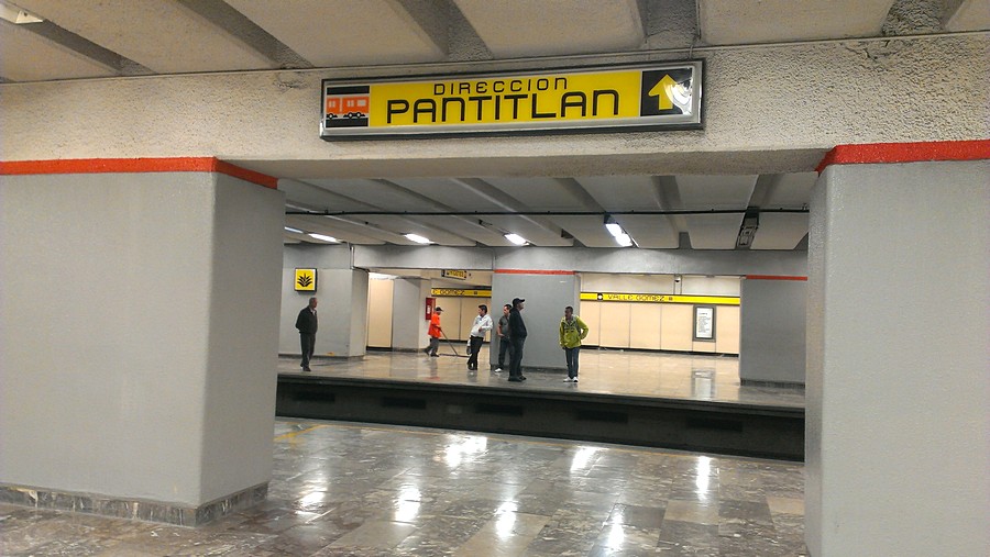 Метро Мехико