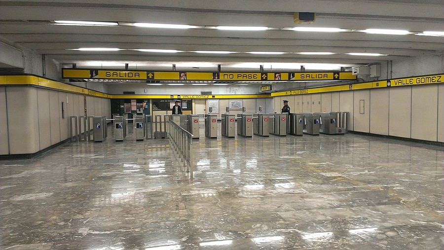 Метро Мехико