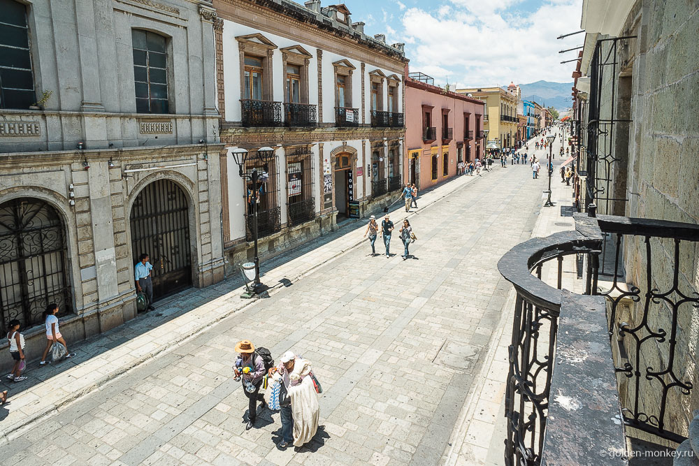 Оахака, улочка Оахака, улочка
