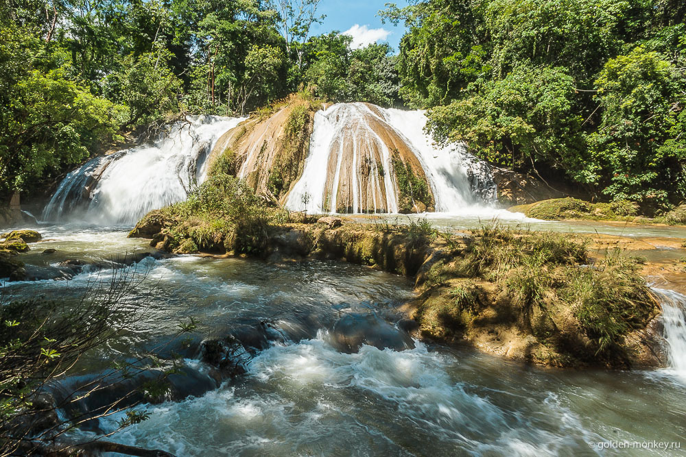 Паленке, один из каскадов Агуа-Асуль Паленке, один из каскадов Агуа-Асуль