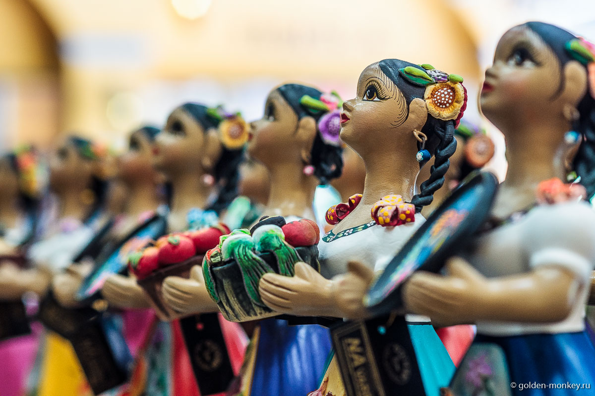 Плайя-дель-Кармен, сувенирный магазин на Пятой авеню Плайя-дель-Кармен, сувенирный магазин на Пятой авеню