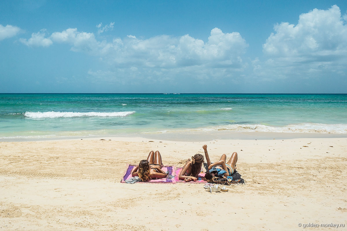 Плайя-дель-Кармен, песок на пляже Плайя-дель-Кармен, песок на пляже