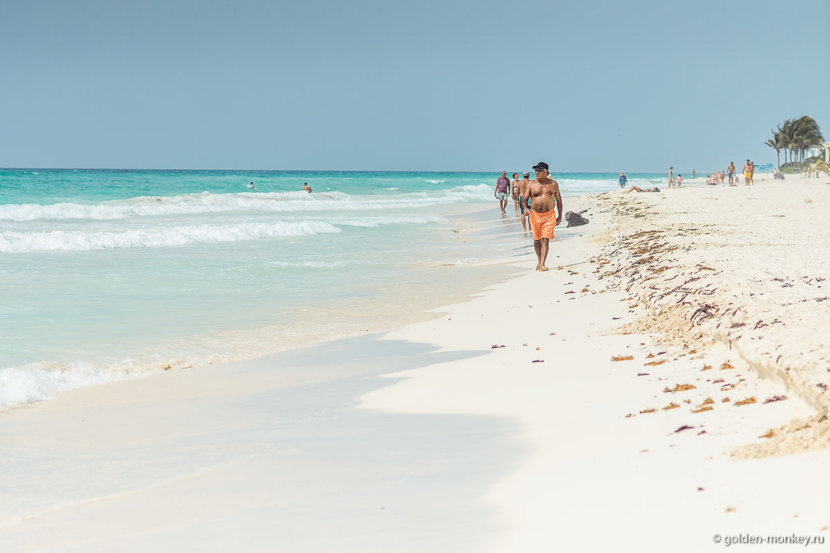 Плайя-дель-Кармен, побережье к югу от пристани Плайя-дель-Кармен, побережье к югу от пристани