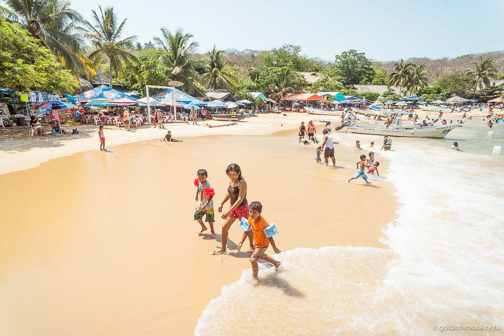 Пуэрто-Эскондидо, пляж Пуэрто-Анхелито Пуэрто-Эскондидо, пляж Пуэрто-Анхелито