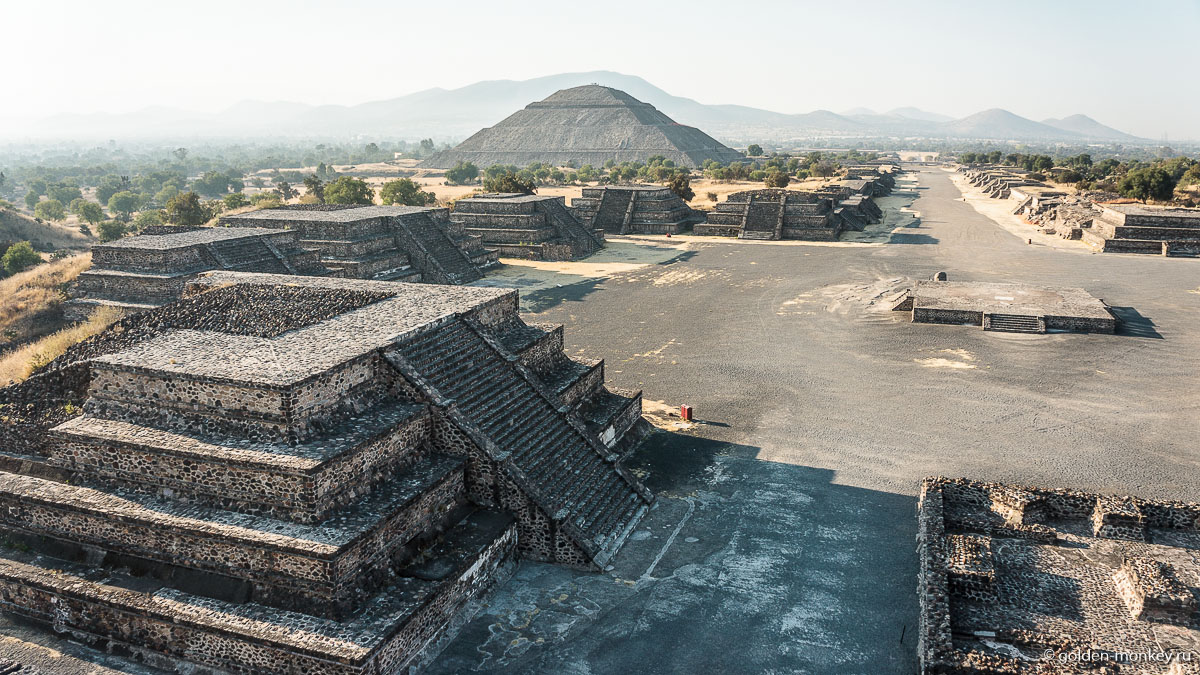 Теотиуакан, пирамиды Солнца и Луны, Дорога Мертвых Теотиуакан, пирамиды Солнца и Луны, Дорога Мертвых