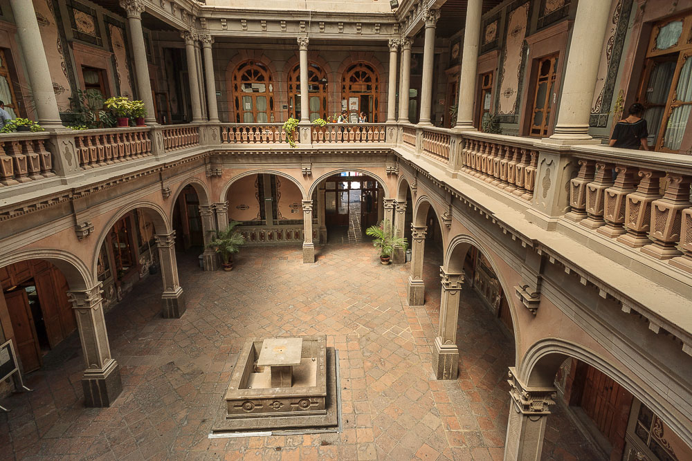 Сантьяго-де-Керетаро, Налоговая администрация Сантьяго-де-Керетаро, Налоговая администрация