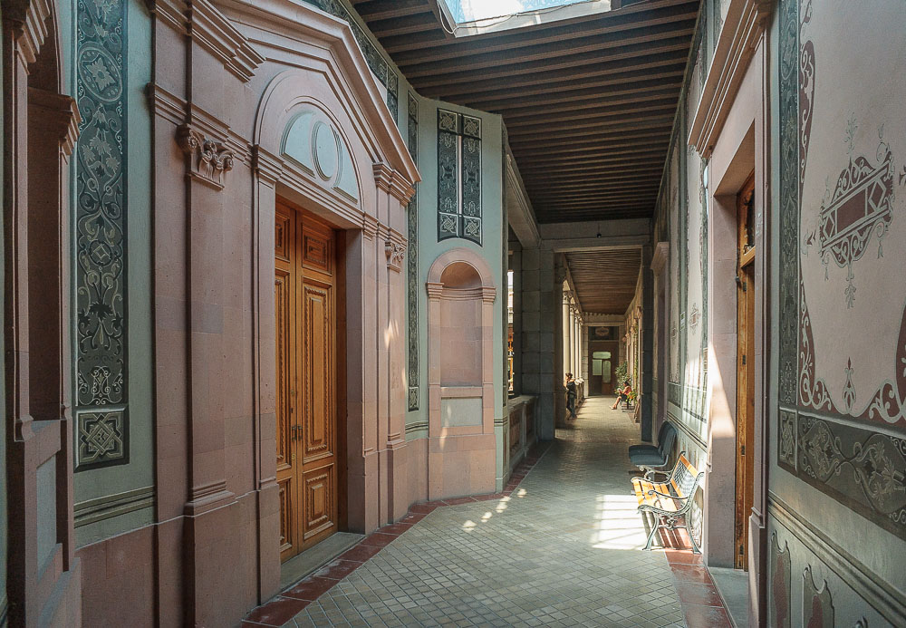 Сантьяго-де-Керетаро, Налоговая администрация Сантьяго-де-Керетаро, Налоговая администрация