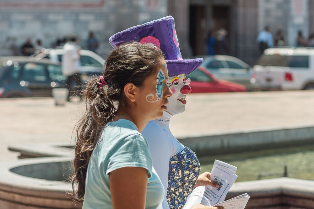 Сантьяго-де-Керетаро, люди Сантьяго-де-Керетаро, люди