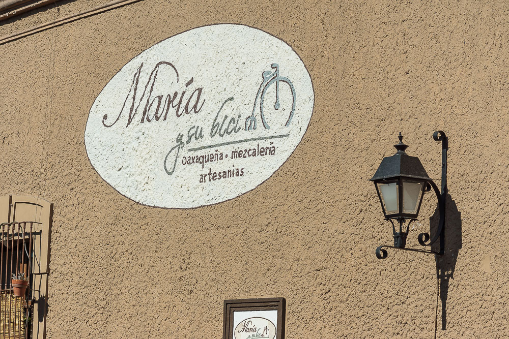 Сантьяго-де-Керетаро, надпись на стене Сантьяго-де-Керетаро, надпись на стене