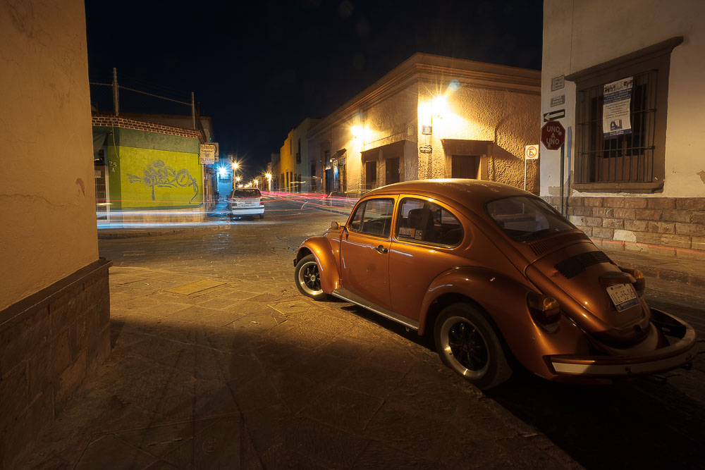 Сантьяго-де-Керетаро, ночные улочки Сантьяго-де-Керетаро, ночные улочки