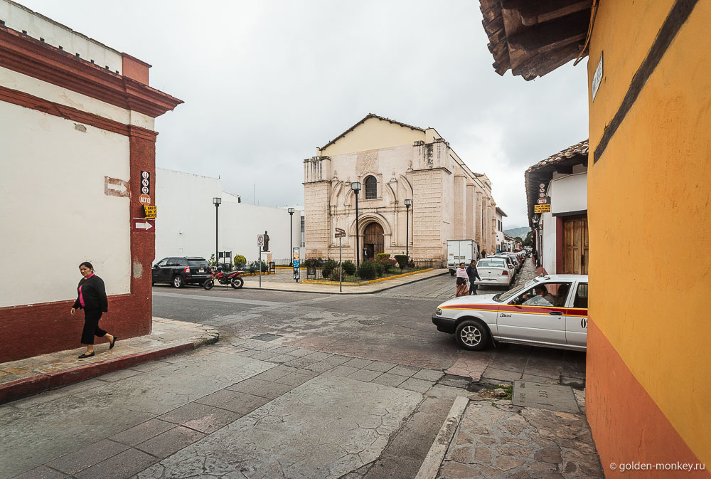 Сан-Кристобаль, улочки Сан-Кристобаль, улочки