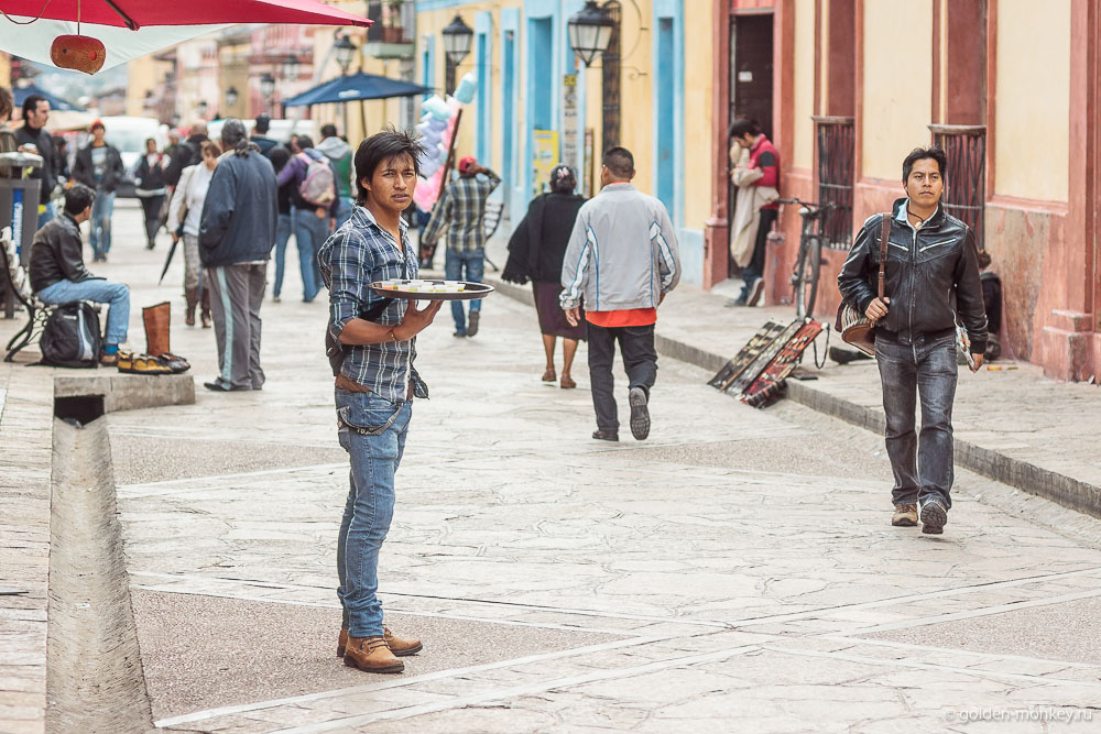 Сан-Кристобаль, туристическая улочка Сан-Кристобаль, туристическая улочка