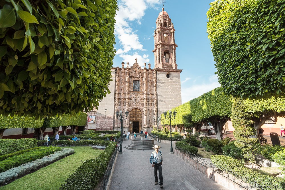 Сан-Мигель-де-Альенде, церковь Сан-Мигель-де-Альенде, церковь