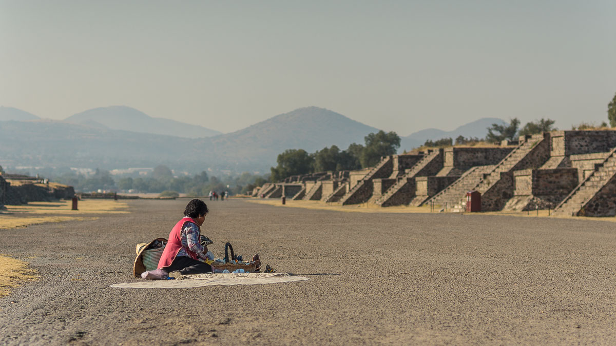 Продавец в Теотиуакане