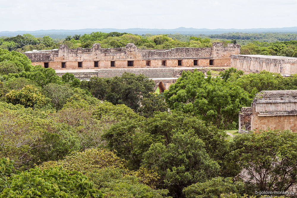 Ушмаль, панорама с Большой пирамиды Ушмаль, панорама с Большой пирамиды