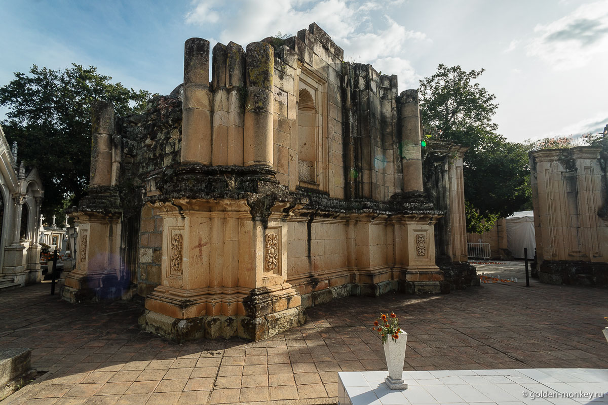 Некое симпатичное строение Некое симпатичное строение