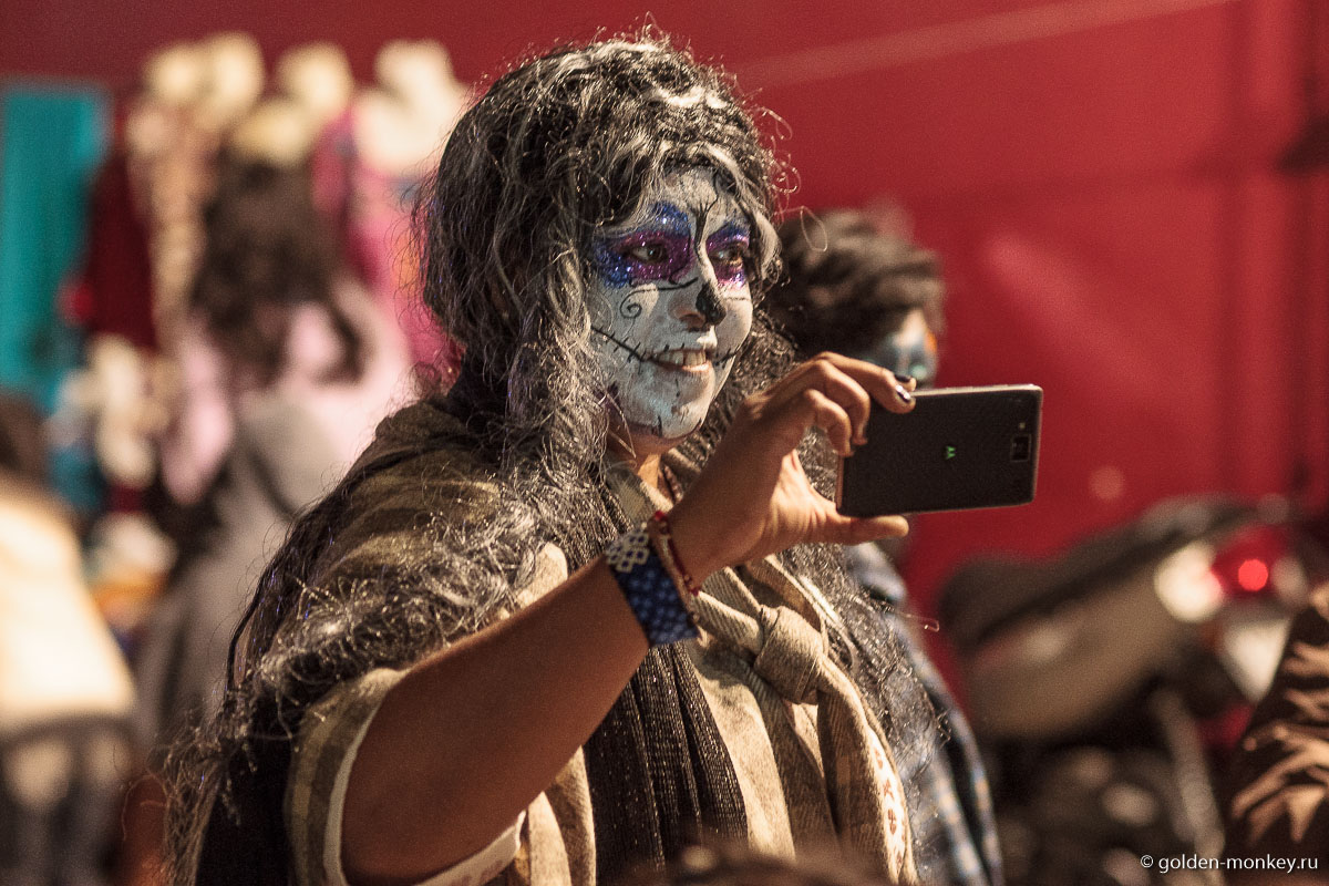 Самая обаятельная и привлекательная Самая обаятельная и привлекательная