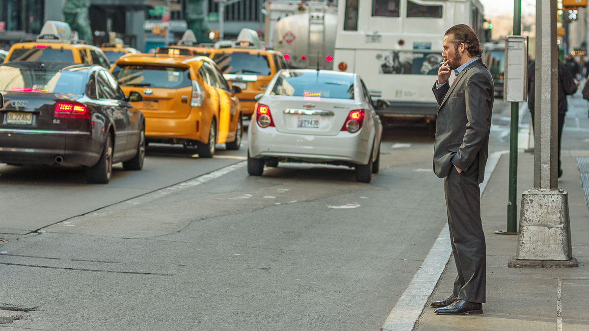 Будни на Манхэттене, Wall Street