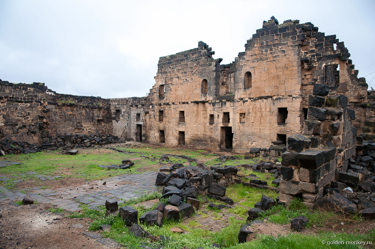 Древний город Босра Древний город Босра