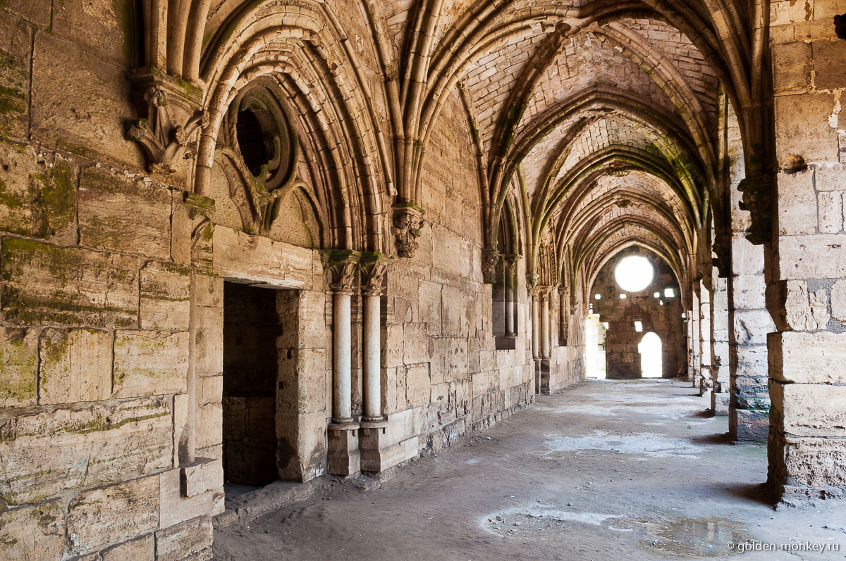 Внутреннее убранство замка Внутреннее убранство замка