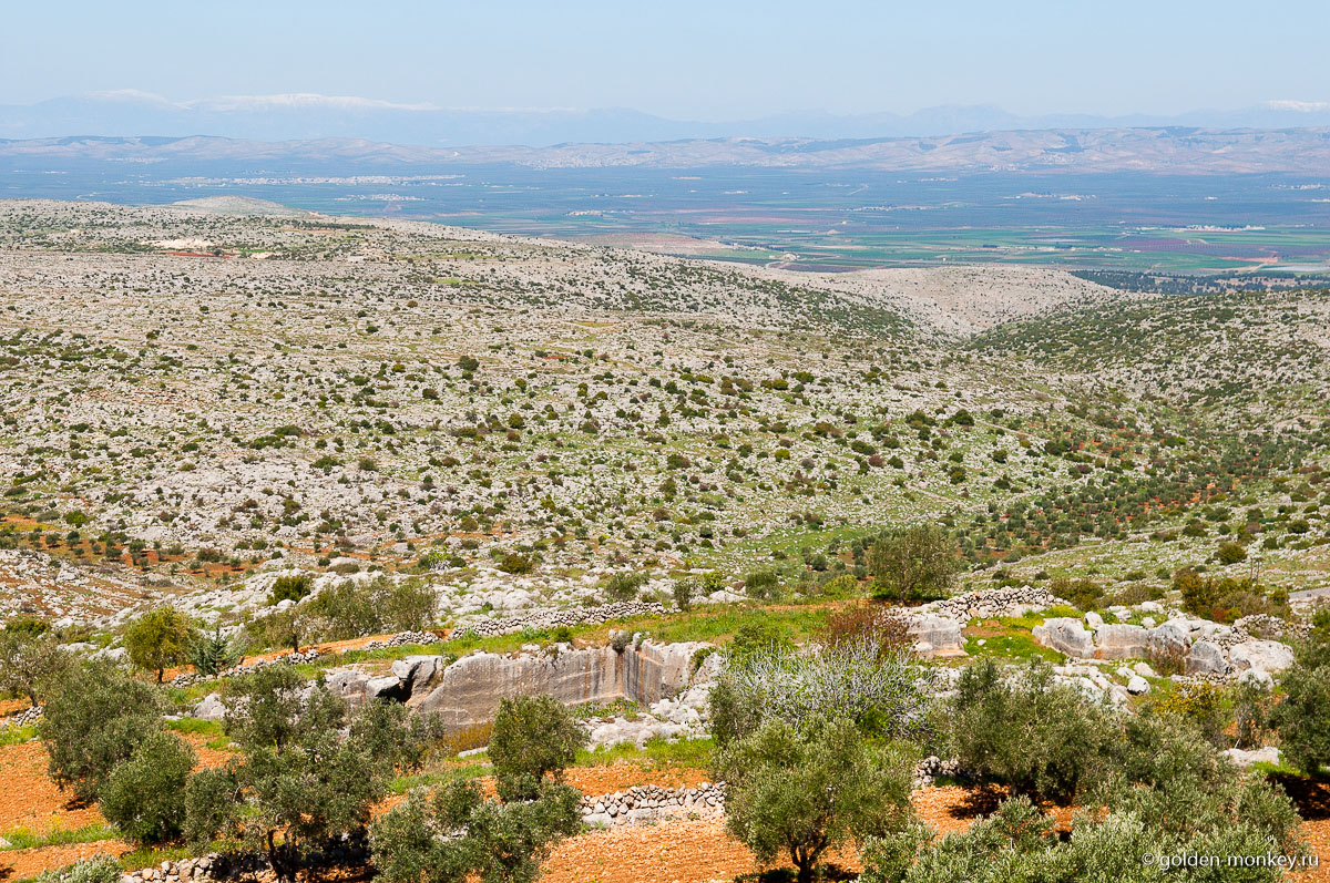 Вид со стен Сан-Симеона Вид со стен Сан-Симеона