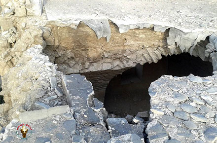 В замке была взорвана одна из башен (фото с сайта crusader-castles.com) В замке была взорвана одна из башен (фото с сайта crusader-castles.com)