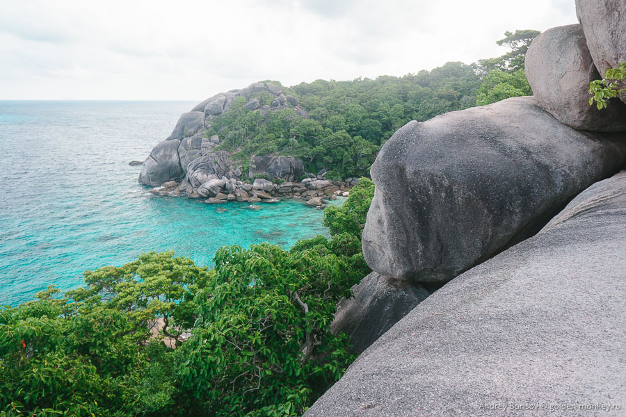 Вид на соседнюю бухточку. Эх, сюда бы на пару дней, поплавать вокруг. Вид на соседнюю бухточку. Эх, сюда бы на пару дней, поплавать вокруг.