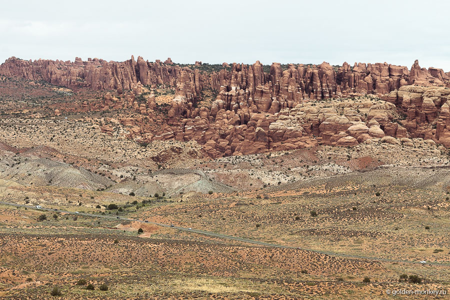 Rock Pinnacles – каменные башенки-худусы в парке Арки Rock Pinnacles – каменные башенки-худусы в парке Арки