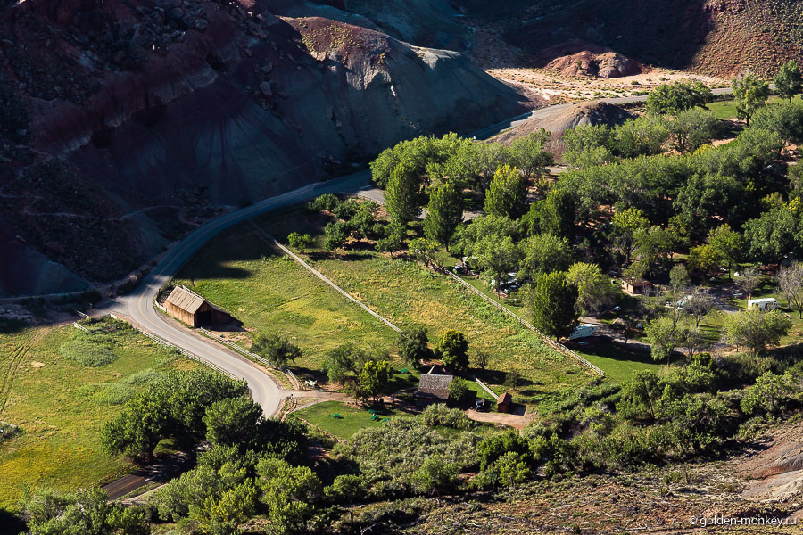 Узнаете домик вдалеке? Узнаете домик вдалеке?