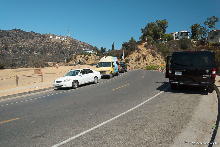 Место популярное, обзор хороший. Если захотите приехать сюда вечером, имейте ввиду, что с 20:00 до 6:00 парковка вдоль дороги запрещена. Место популярное, обзор хороший. Если захотите приехать сюда вечером, имейте ввиду, что с 20:00 до 6:00 парковка вдоль дороги запрещена.