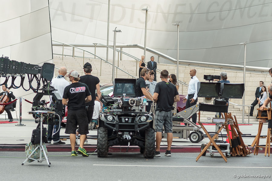 Любопытно, что же все-таки снимают… Любопытно, что же все-таки снимают…